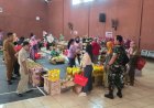 Babinsa Klaten Utara Monitoring Pelaksanaan Bazar Sembako Murah Di Balai Desa Karanganom
