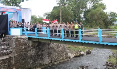 Peresmian Jembatan Merah Putih Presisi Di Prambanan Klaten, Dukung Aksesibilitas Dan Perekonomian Masyarakat